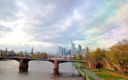 Un paseo por Frankfurt entre vuelo y vuelo
