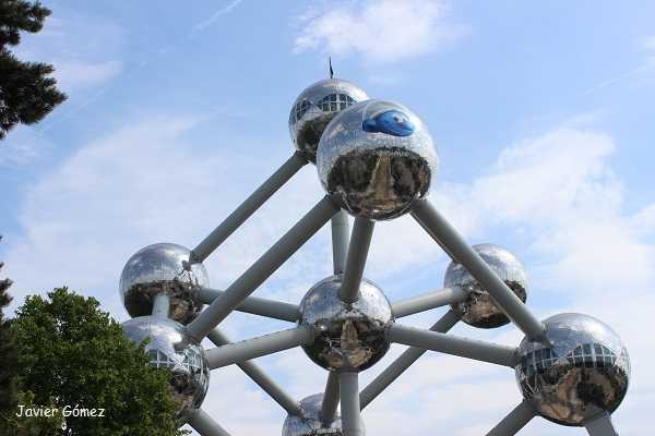 Excursiones en Bruselas: el Atomium