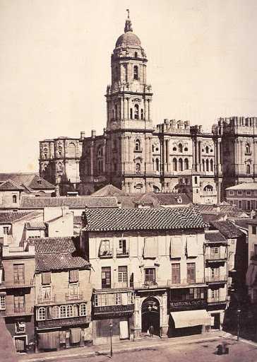 Foto antigua Catedral de Málaga