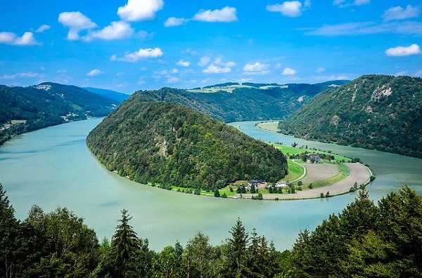 Curva del Danubio