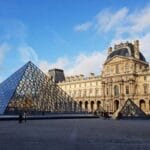 El Museo del Louvre, en París