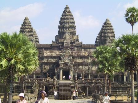 Angkor, la ciudad camboyana de los templos Angkor, la ciudad camboyana de los templos