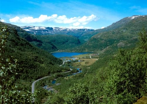 El Valle de Aurland y el fiordo Nærøyfjord