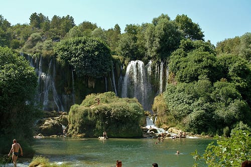 Cataratas Kravica, una joya en Bosnia Herzegovina Cataratas Kravica, una joya en Bosnia Herzegovina