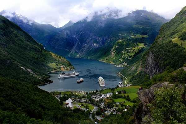 Descubre el espectacular Fiordo de Geiranger en Noruega