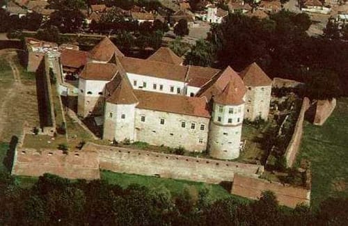 Faragas, una fortaleza medieval en Rumanía