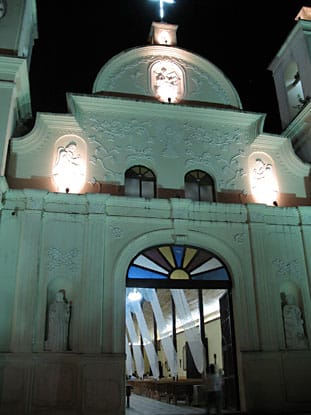 Honduras, Iglesia Gracias