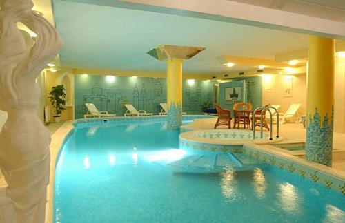 Karos Spa, joya de la Tierra de los Magiares Karos Spa, joya de la Tierra de los Magiares
