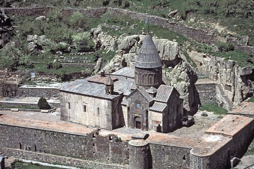 El monasterio de Geghard, en Armenia El monasterio de Geghard, en Armenia