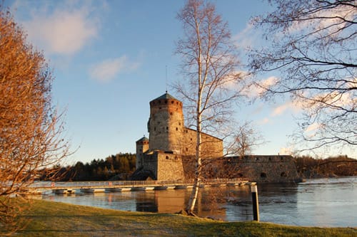 Olavinlinna, el mejor castillo medieval de Finlandia