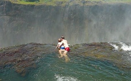 Las Cataratas Victoria y la Piscina del Diablo en video Las Cataratas Victoria y la Piscina del Diablo en video