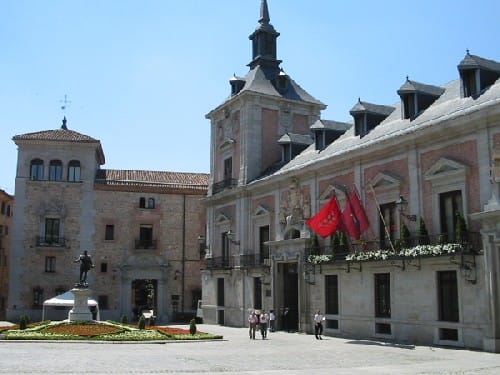 plaza de la villa madrid