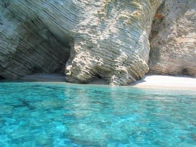 Corfu, la más bella del Jonico