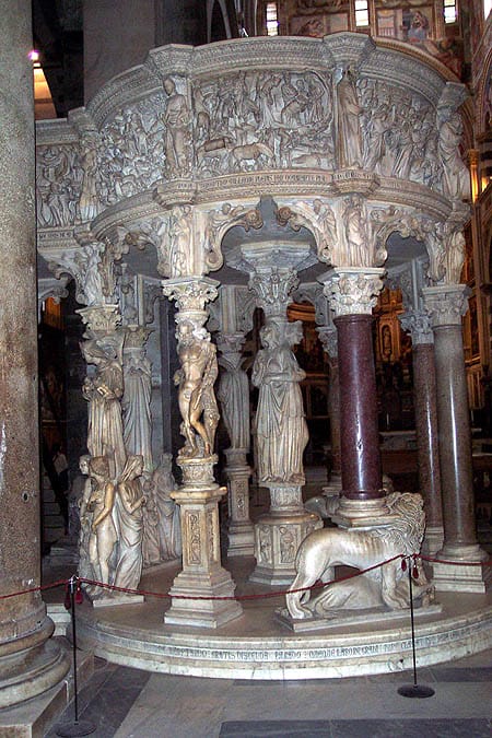 Interior Baptisterio