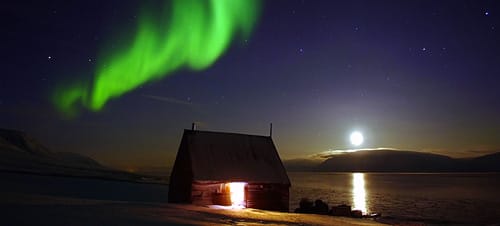 svalbard_aurora-boreal